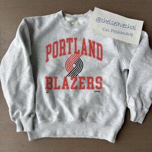 Vintage Portland Trail Blazers Sweatshirt Retro NBA Blazers Basketball Shirt Tee